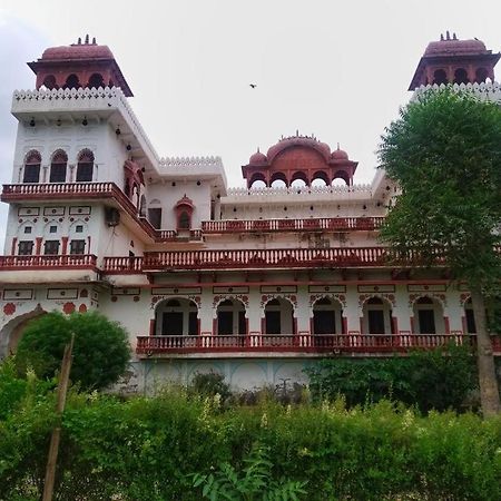 Tordi Garh Hotel Malpura  Exterior photo