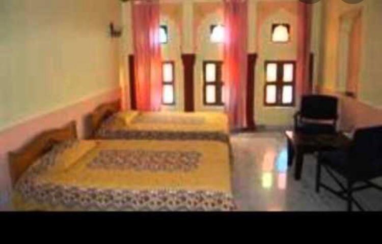 Tordi Garh Hotel Malpura  Exterior photo